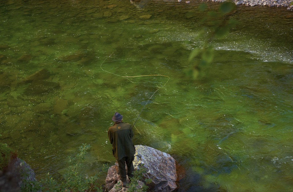 Fishing gin clear rivers in Nothern Norway Photo Jesper Fohrmann 