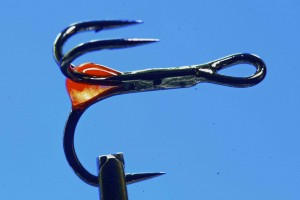 UV FLY PAINT from Loon on tube fly hooks